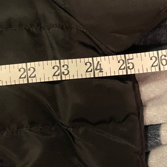 🌟🌟Host Pick 🌟🌟 NWT Ted Baker VELOSTY Quilted Black Jacket - Picture 16 of 16